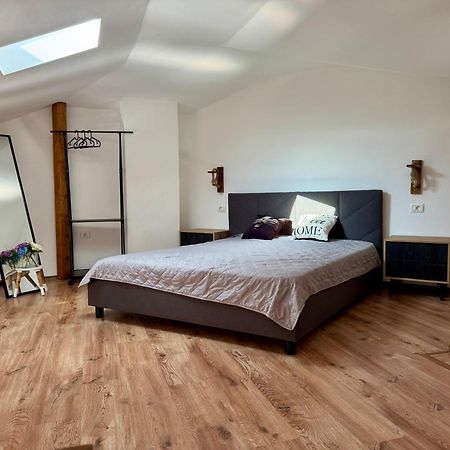 Gallery City Center Apartment سكوبجي المظهر الخارجي الصورة